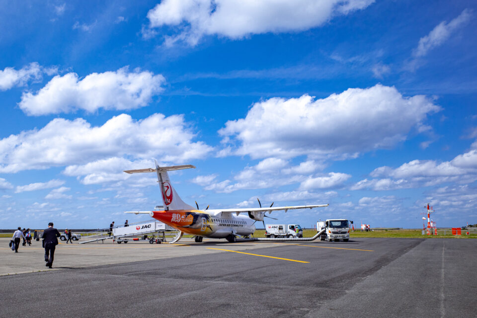 徳之島空港 ATR42-600