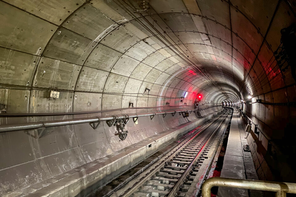 地下鉄のトンネル