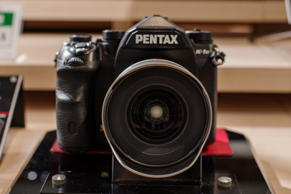 HD PENTAX-D FA 21ｍｍF2.4ED Limited DC WR + K-1 Mark II 正面