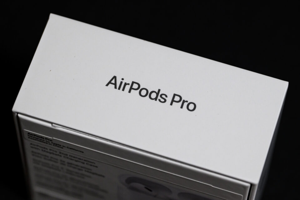 AirPods Pro 2の箱のロゴ