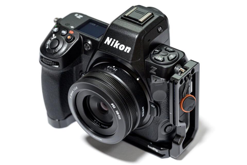 Nikon Z 8にSmallRigのL型プレート装着