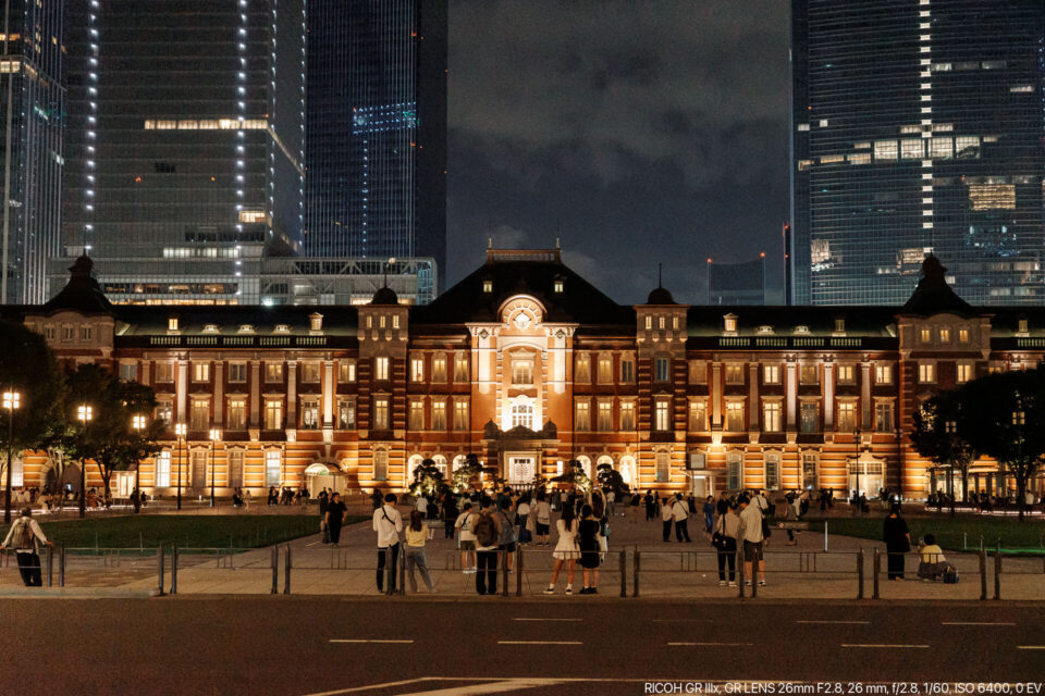 東京駅夜景