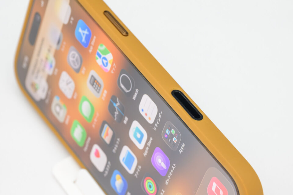 iPhone 17 Pro Max のカメラコントロールボタン周辺