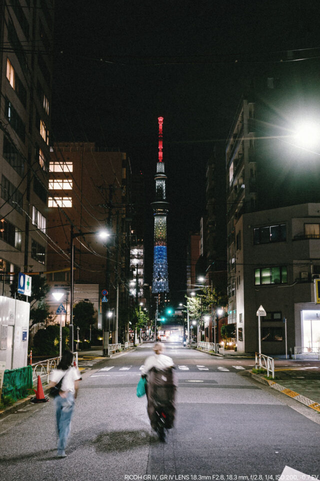 夜の東京スカイツリー
